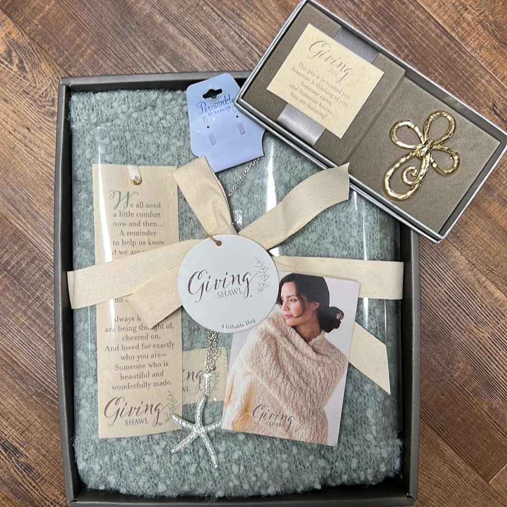 Giving Shawl NWT